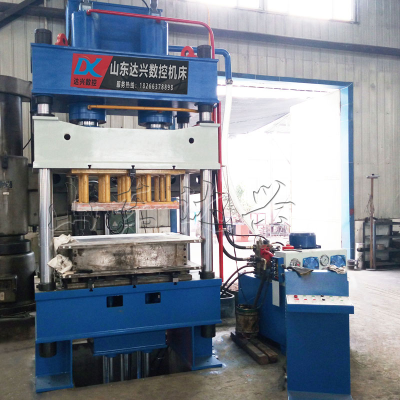 YD27--500噸硅酸鈣板粉末成型液壓機(jī)（含液壓墊）