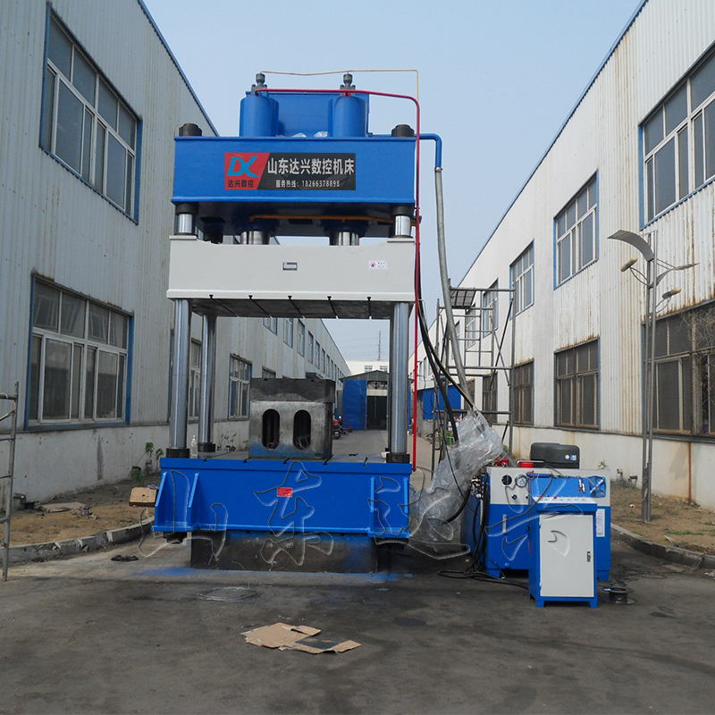 500噸四柱三粱金屬拉伸成型液壓機