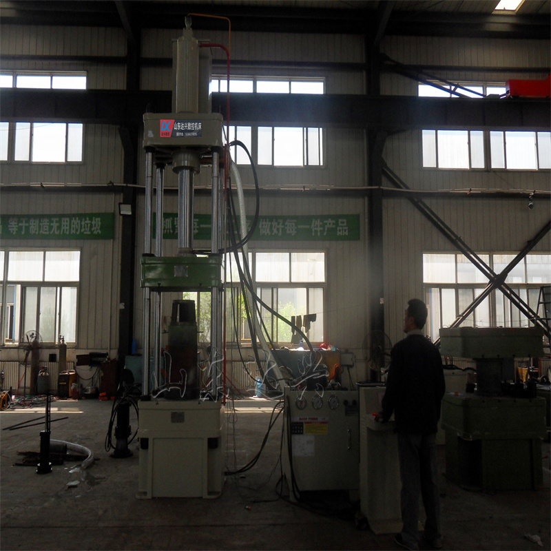 三粱四柱315噸電加熱材料成型液壓機